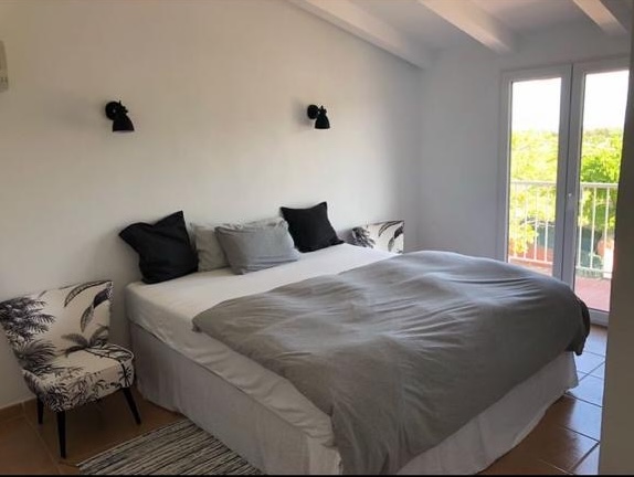 Zimmer im Nebenhaus